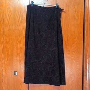 Rich, Elegant, Ladies, Paisley Skirt. Size Large